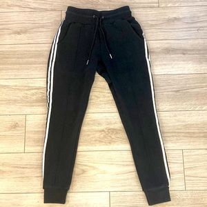 BuffBunny Black Bomb Jogger